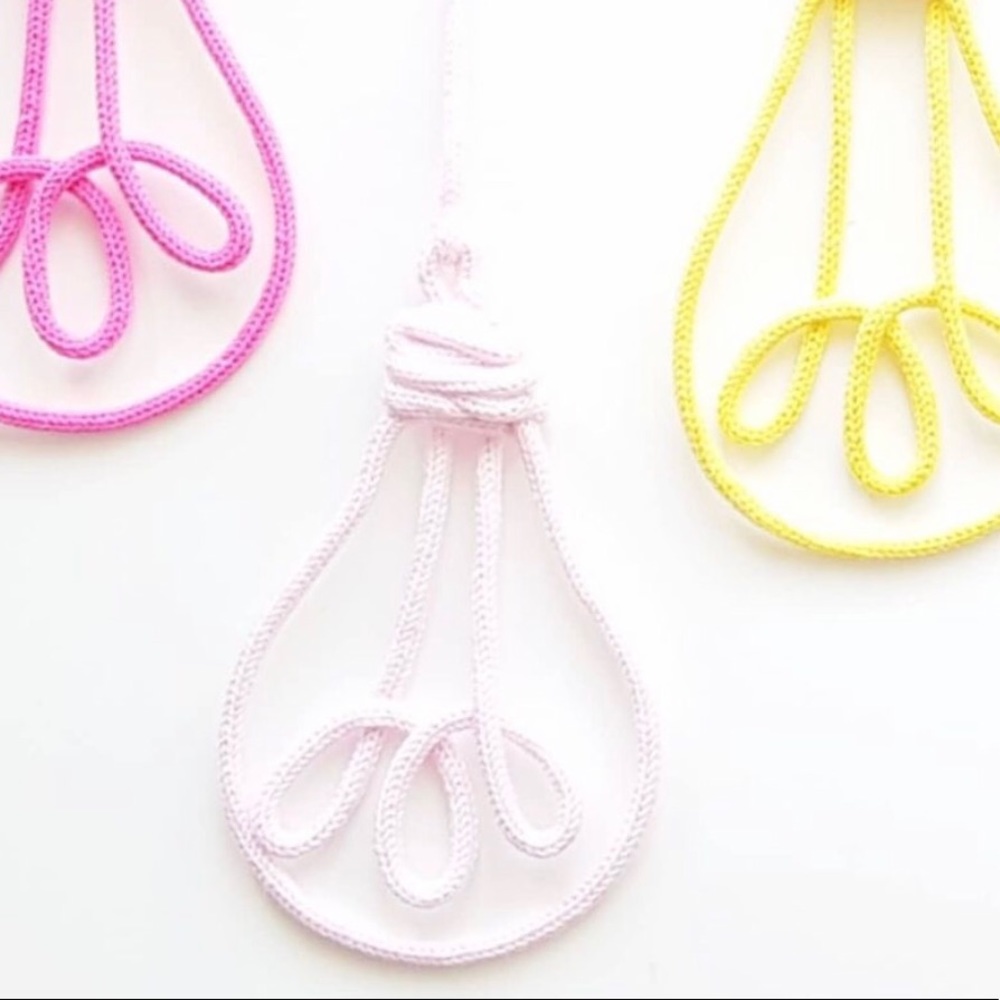 Knitted wire light bulb